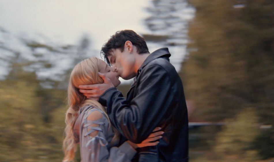 Вышел трейлер фильма «Твое сердце разбито» по роману Анны Джейн